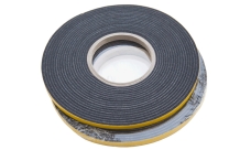 Уплотнитель ПСУЛ саморасширяющийся с клеевым слоем 15х30 (5,6м)